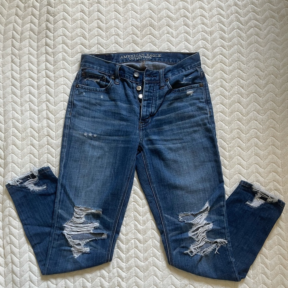 American Eagle vintage hi-rise distressed …